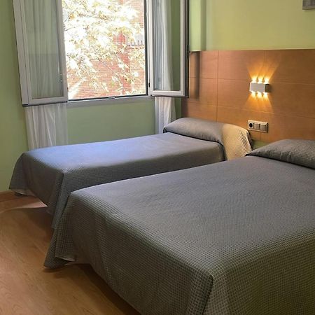 Hotel 4C Puerta Europa Madrid Ngoại thất bức ảnh