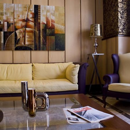 Hotel 4C Puerta Europa Madrid Ngoại thất bức ảnh